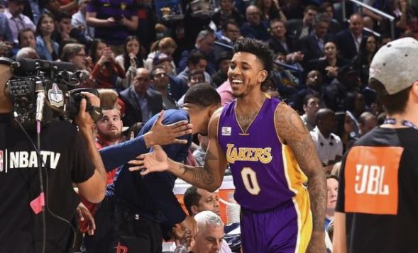 与赛场情境 与赛场情境